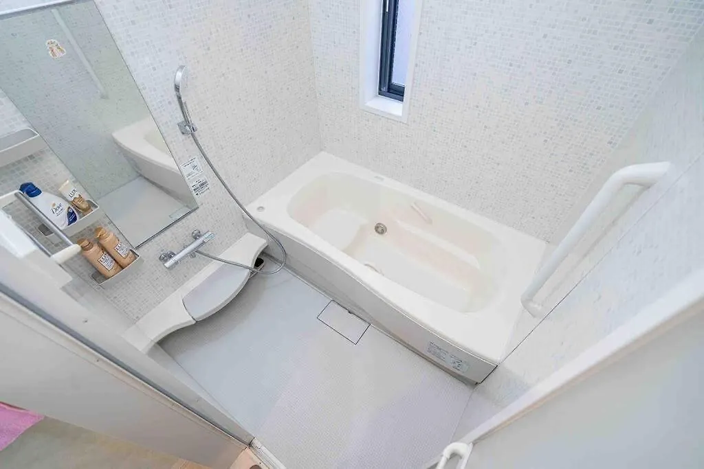 Sky Tree Stay Hotel 京成曳舟駅から徒歩4分,スーパーの隣,駐車場付き戸建,非常に便利な場所 Tokyo Apartment